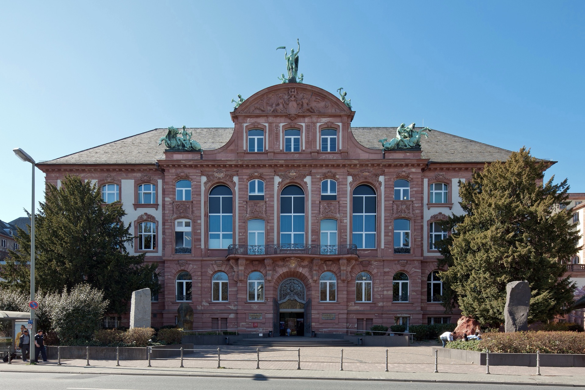 Senckenberg Natural History Museum - 4